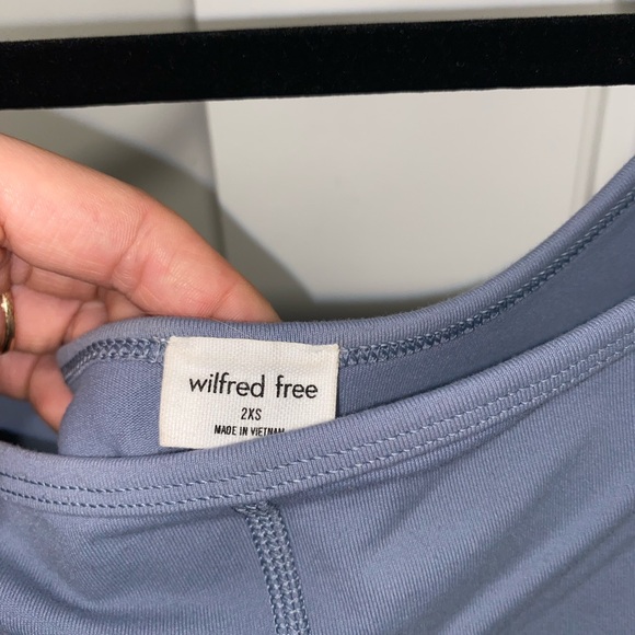 Aritzia Divinity 7" Romper - Picture 3 of 3